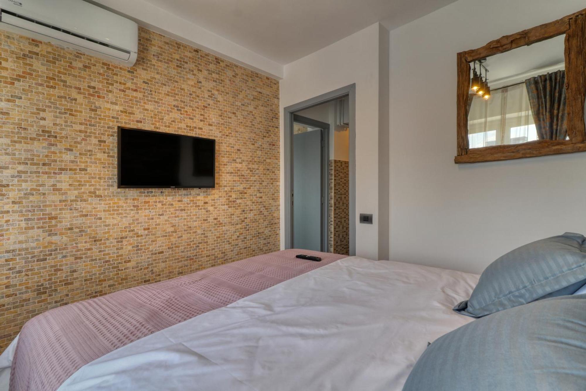 Rdi Elegance Apartment Downtown Букурещ Екстериор снимка